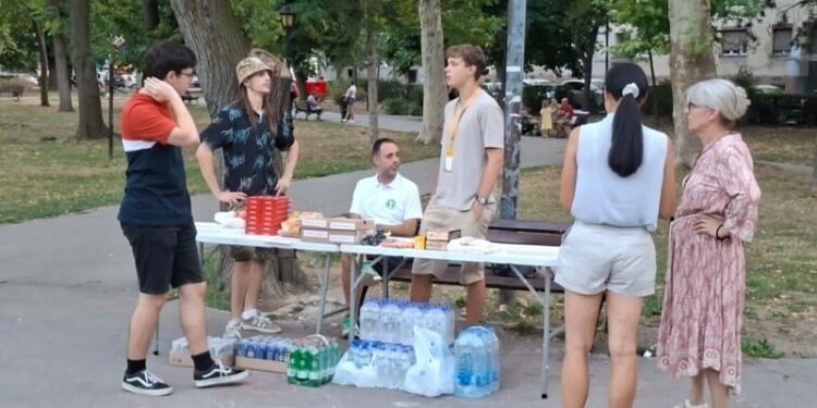 Akcija podrške vatrogascima u Deliblatskoj peščari oduševila studente