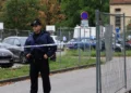 Učenik i spremačica u teškom stanju nakon napada maloletnika