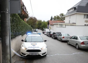 Ubistvo muškarca u apartmanu u Šibeniku, devojka u kritičnom stanju