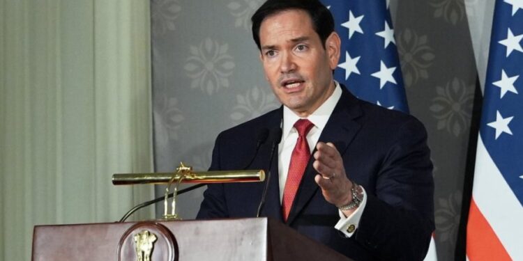 Rubio upozorio Iran: Napadi na američke brodove mogu dovesti do gubitka tankera