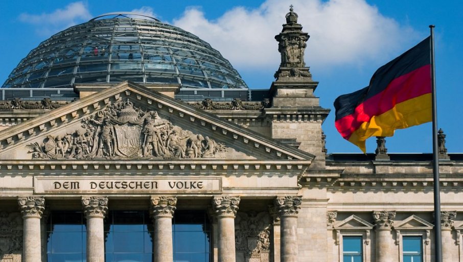 AfD premašuje 40 odsto podrške pred sutrašnje izbore u Nemačkoj pokrajini