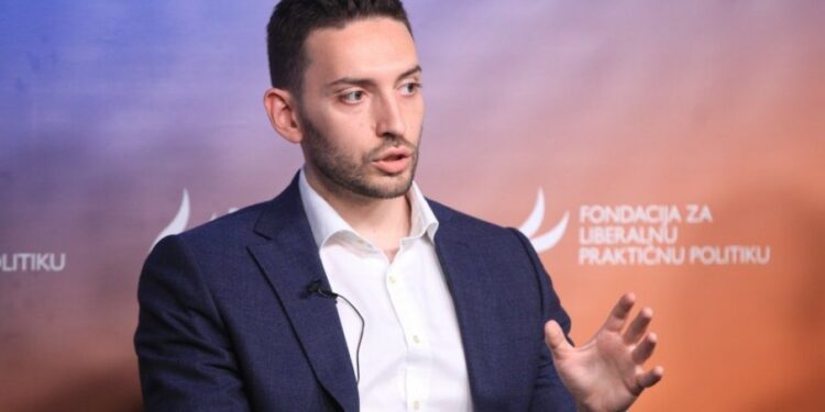 Grbović odgovorio Georgievu: Osvrnuo se na njegove navode o novinarstvu