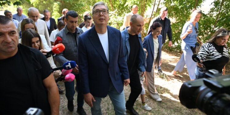 Vučić o poseti Nišu: Mislio sam da su se opametili, ali izgleda da nisu