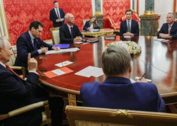 Sastanak Putina, Vitkofa i Kušnera: tri sata diplomatije iza zatvorenih vrata
