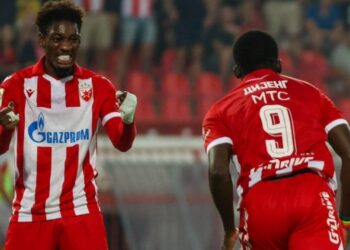 Bivši trener Crvene zvezde kritikuje tim: „Nema žara, stranci vas uništavaju“