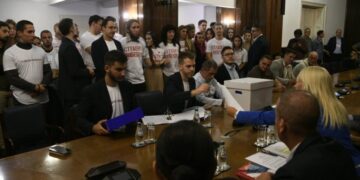 Lažni veterani na blokaderskoj listi: sudbina savremene „Bonus armije“