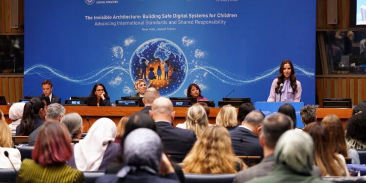 Zaštita dece u digitalnom svetu ključna odgovornost, ističe Tamara Vučić u UN