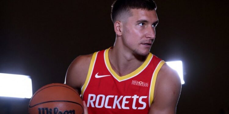 Bogdan Bogdanović odabrao broj 30 u novom klubu, evo razloga