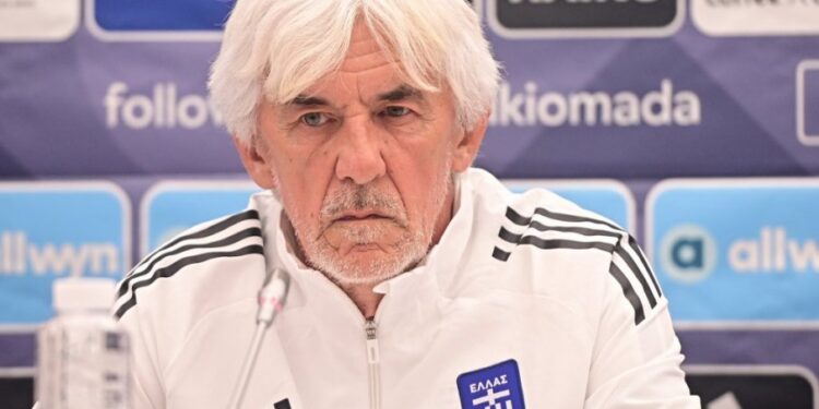 Srbin na klupi Grčke proslavio pobednički gol na poseban način