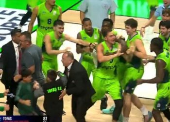 Trojka sa celog terena donela pobedu i izazvala haos na terenu