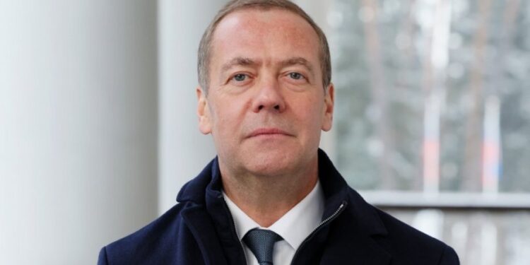Rusija se razvija uprkos 30.000 sankcija, ističe Dmitrij Medvedev