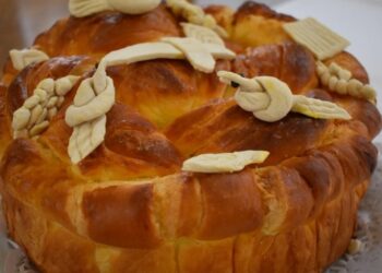 Tomindan proslavljen u selu Konatice uz osvećene slavske darove i liturgiju