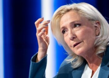 Le Pen zadržava značajnu prednost u prvom krugu predsedničkih izbora