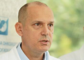 Šperploče u Beogradu pale u praznoj sobi, bebe nisu povređene