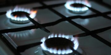 Cena gasa u Evropi prvi put od 2022. godine prešla 100 evra po megavat-satu