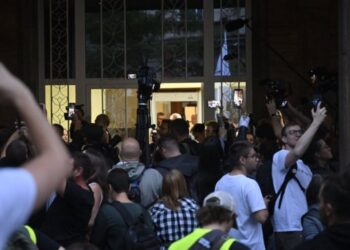 Narod se distancira od blokadera: „Bio sam na njihovim protestima, ali neću glasati za njih“