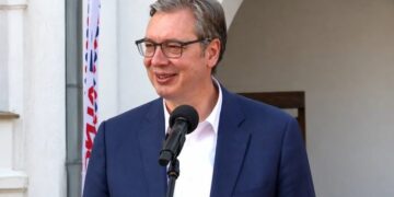 Sankcije Lindziju Grejemu zbog prijateljskih odnosa Srbije sa Kinom i Rusijom