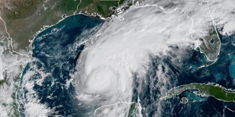 Uragan Isajas dostigao drugu kategoriju, Florida i Alabama u opasnosti