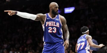 Lebron Džejms debitovao za tim iz Pensilvanije u Filadelfiji