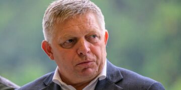 EU izaziva tenzije u Ukrajini, smatra Robert Fico