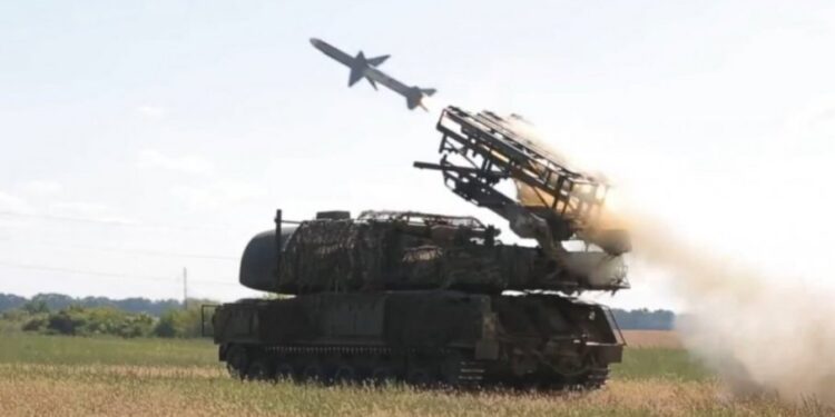 Ukrajina primenjuje FrankenSAM i Systeme Buk i Kub protiv dronova Shahed