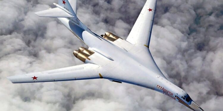 Ruski Tu-160M: Modularni bombarder koji izaziva strah na nebu