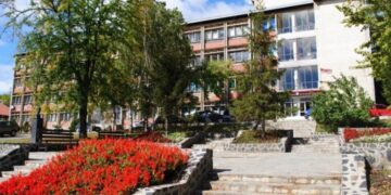 Ugradnja endoproteza kuka u KBC Kosovska Mitrovica kao istorijski iskorak