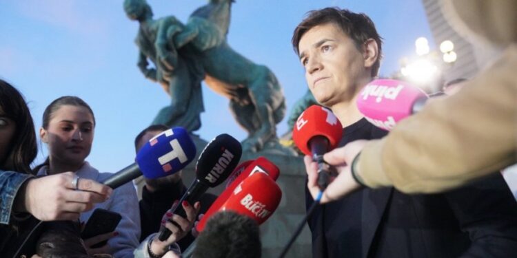 Ana Brnabić u kontaktu sa Robertom Mecolom
