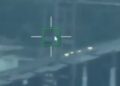 Most uništen u napadu: Dron zabeležio trenutak eksplozije