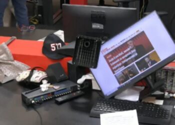 Šef delegacije EU o monstruoznim napadima na Informer: nasilje nije rešenje