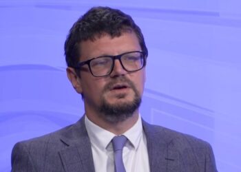 Profesor Aleksandar Maršavelski obratio se studentima u blokadi